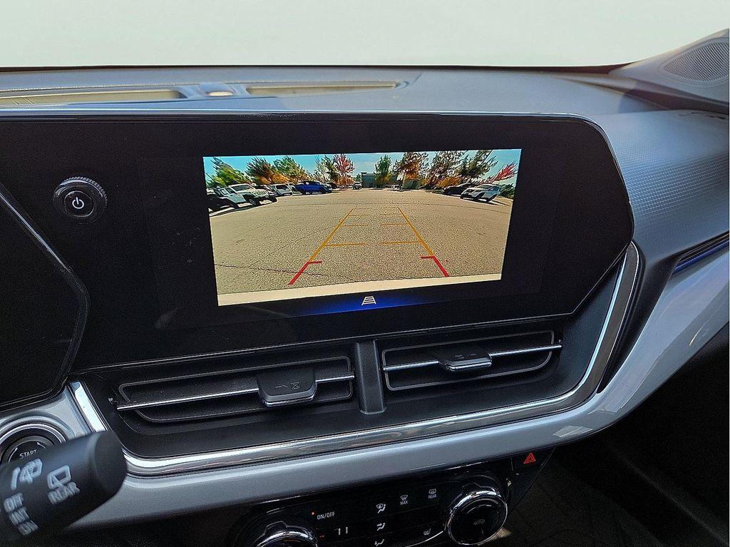 used 2025 Chevrolet Trax car, priced at $23,248