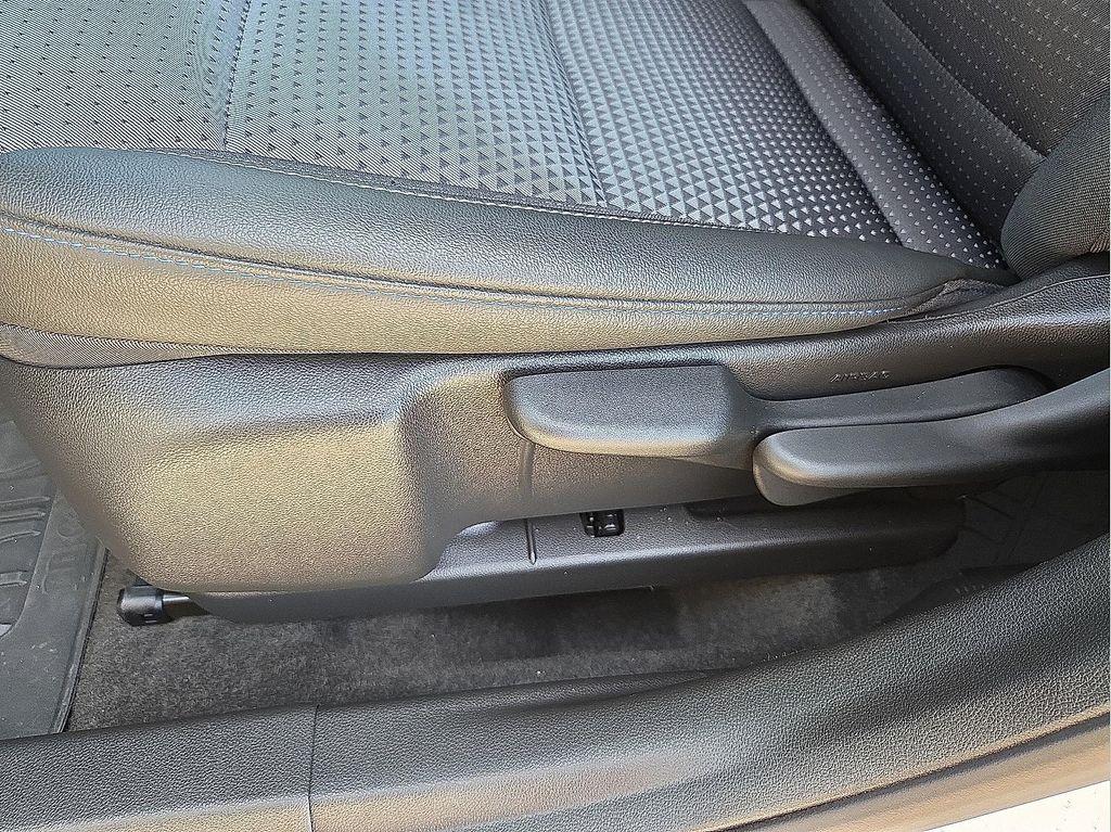 used 2025 Chevrolet Trax car, priced at $23,248