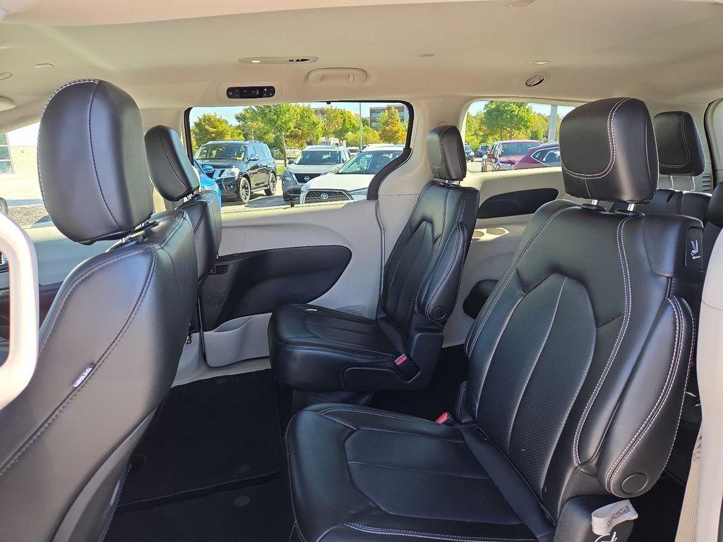 used 2023 Chrysler Pacifica car, priced at $27,989