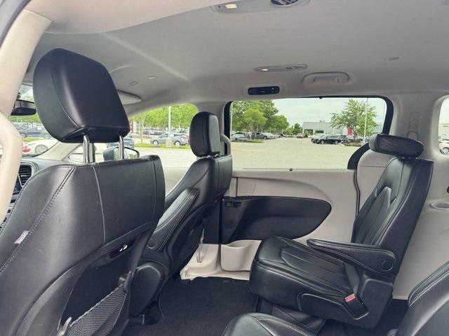 used 2023 Chrysler Pacifica car, priced at $26,995