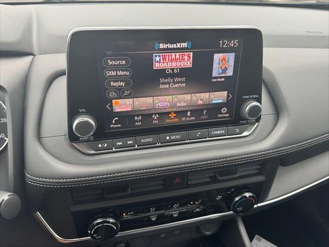 new 2025 Nissan Rogue car, priced at $30,559