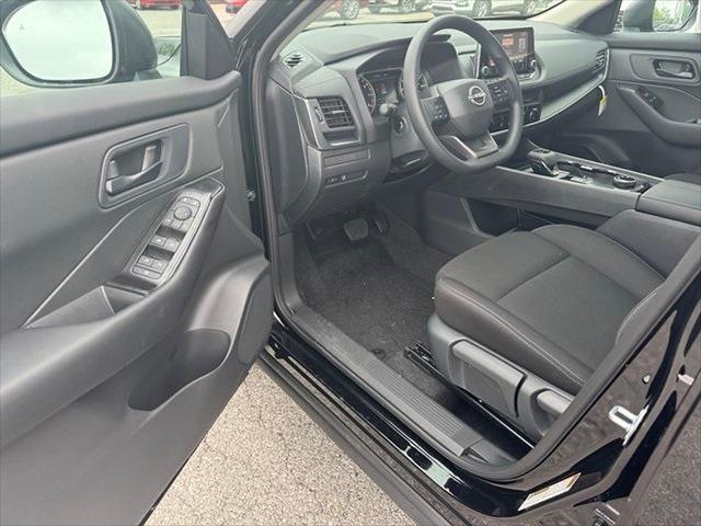 new 2025 Nissan Rogue car, priced at $30,559