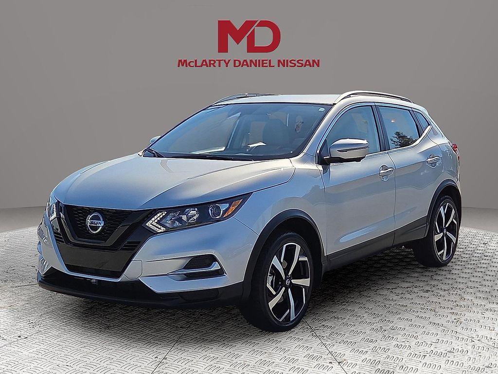 used 2022 Nissan Rogue Sport car, priced at $23,797