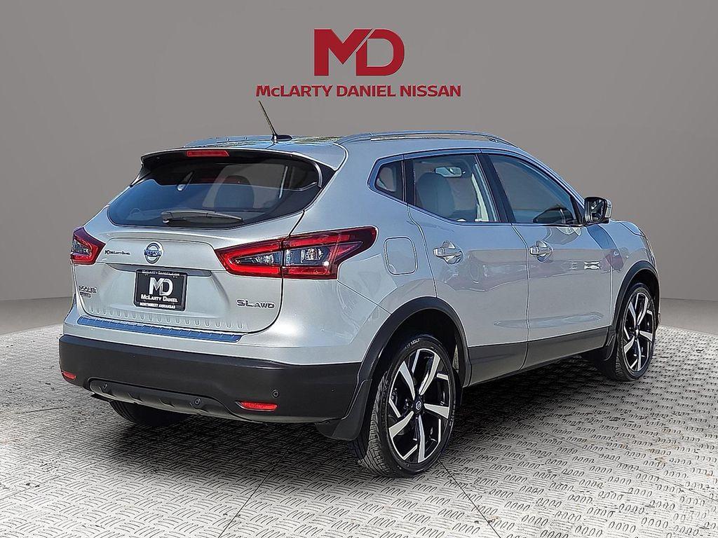 used 2022 Nissan Rogue Sport car, priced at $23,797
