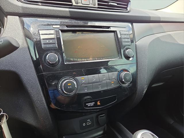 used 2020 Nissan Rogue Sport car, priced at $13,299
