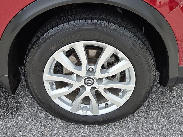 used 2020 Nissan Rogue Sport car, priced at $13,299