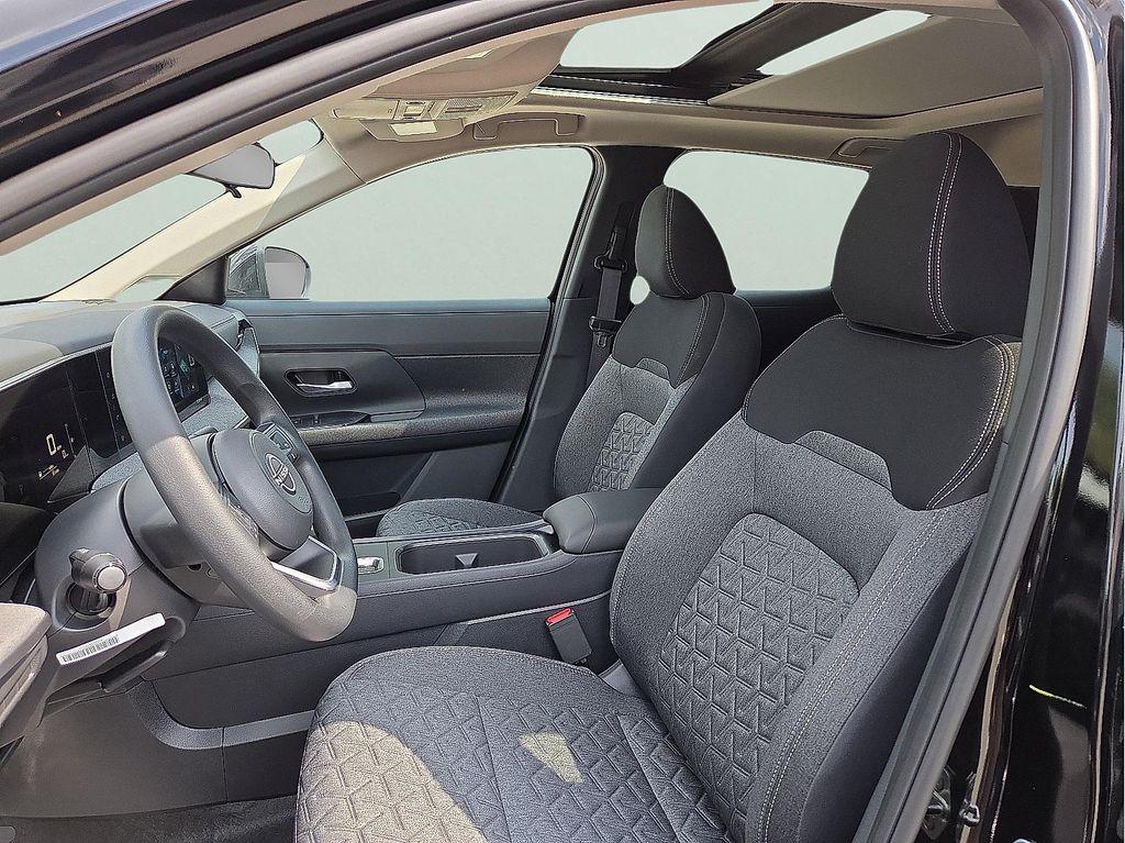 new 2026 Nissan Kicks car, priced at $27,960