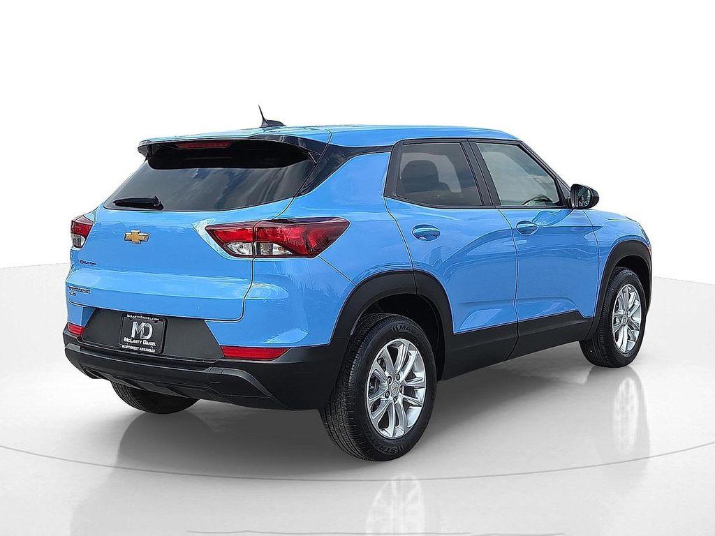 used 2024 Chevrolet TrailBlazer car, priced at $24,586