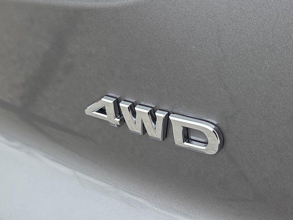 new 2025 Nissan Pathfinder car, priced at $39,260