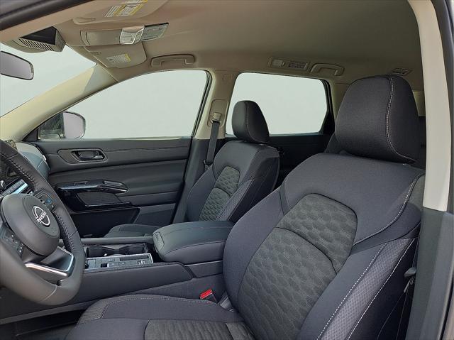 new 2025 Nissan Pathfinder car, priced at $37,282