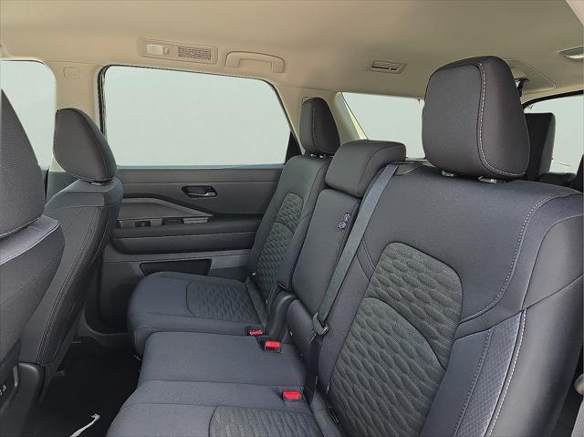 new 2025 Nissan Pathfinder car, priced at $37,282