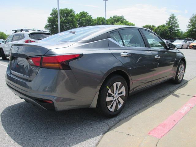 new 2024 Nissan Altima car, priced at $23,325