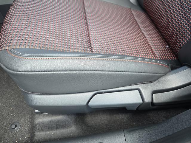 new 2025 Nissan Kicks car, priced at $32,440