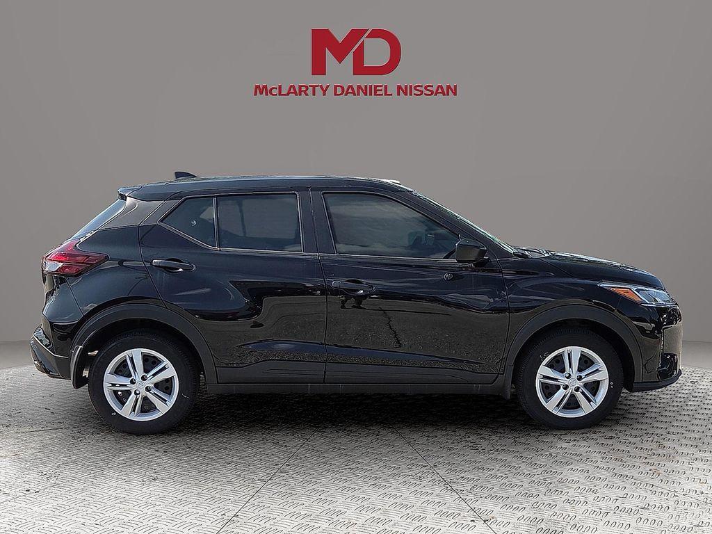 new 2025 Nissan Kicks car, priced at $22,975