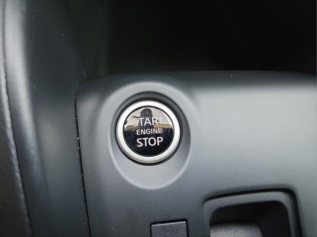 new 2025 Nissan Kicks car, priced at $22,975