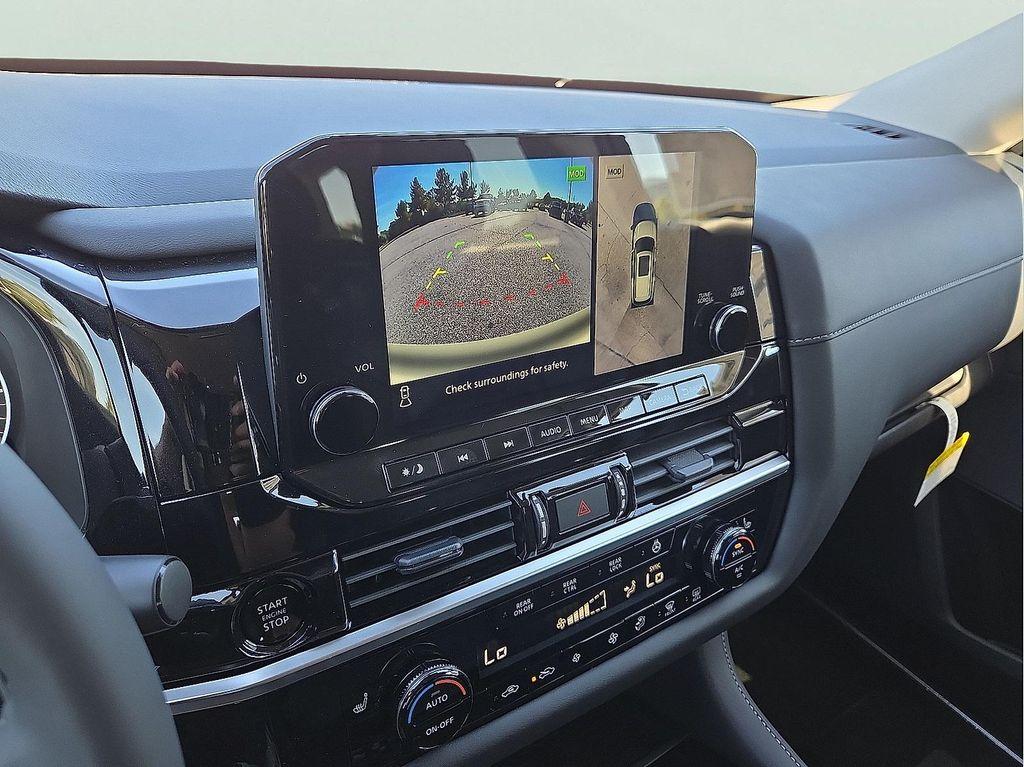 new 2025 Nissan Pathfinder car, priced at $42,425
