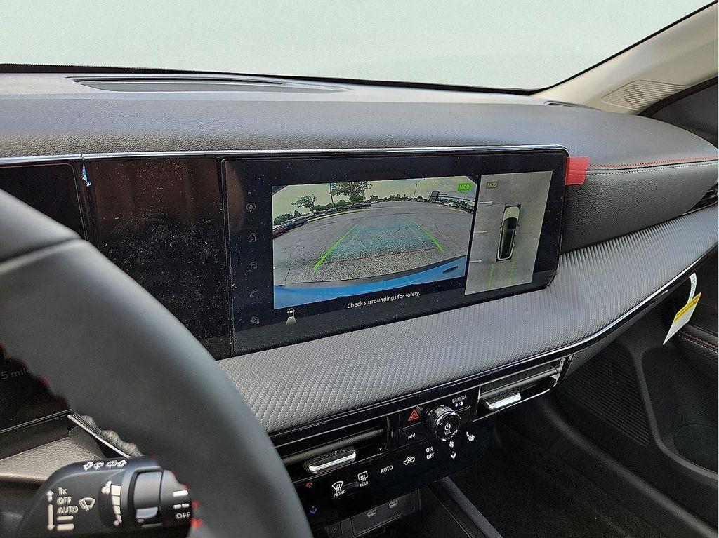 new 2025 Nissan Kicks car, priced at $27,123