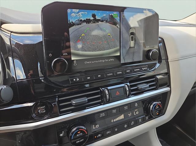 new 2025 Nissan Pathfinder car, priced at $42,782