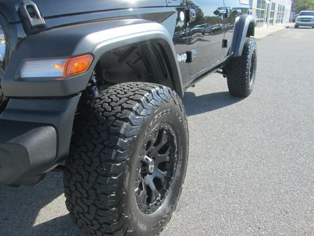 used 2021 Jeep Wrangler Unlimited car, priced at $33,974