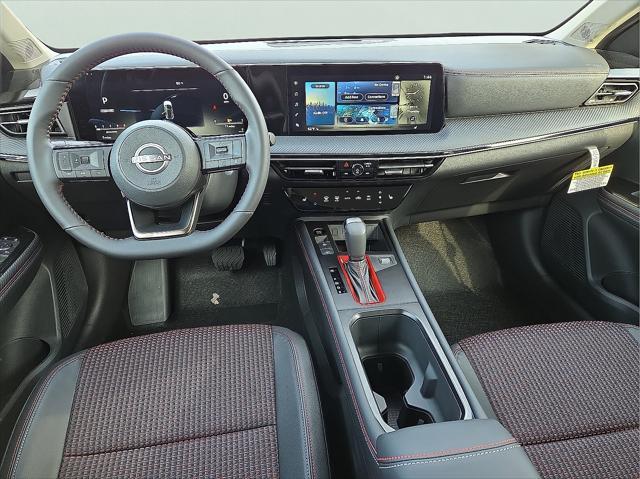 new 2025 Nissan Kicks car, priced at $31,690