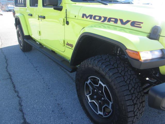 used 2023 Jeep Gladiator car, priced at $38,403