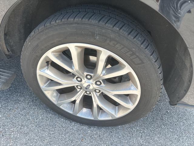 used 2019 Ford Expedition car, priced at $26,899