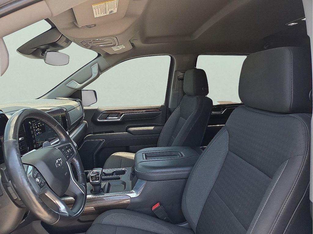 used 2022 Chevrolet Silverado 1500 car, priced at $41,702