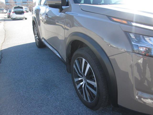 used 2023 Nissan Pathfinder car, priced at $37,593