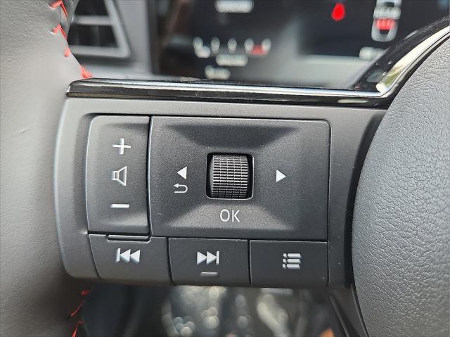 new 2025 Nissan Kicks car, priced at $30,040