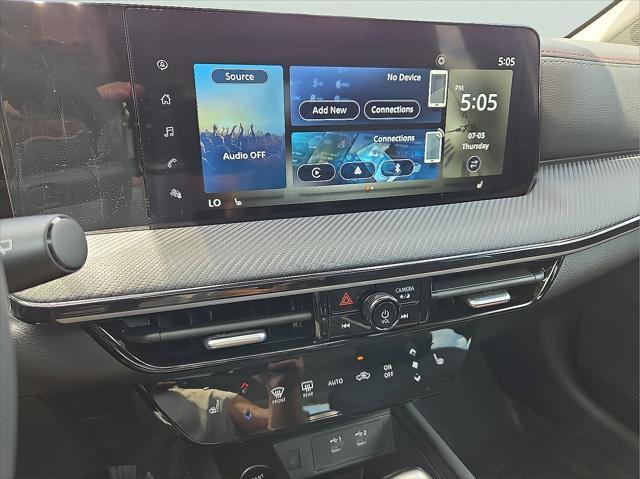 new 2025 Nissan Kicks car, priced at $30,040