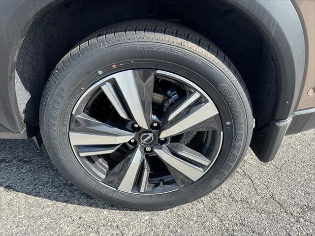 new 2025 Nissan Rogue car, priced at $37,515