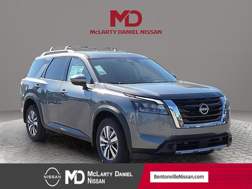 new 2025 Nissan Pathfinder car, priced at $41,680