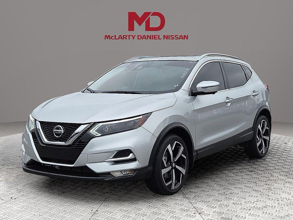 used 2022 Nissan Rogue Sport car, priced at $26,534