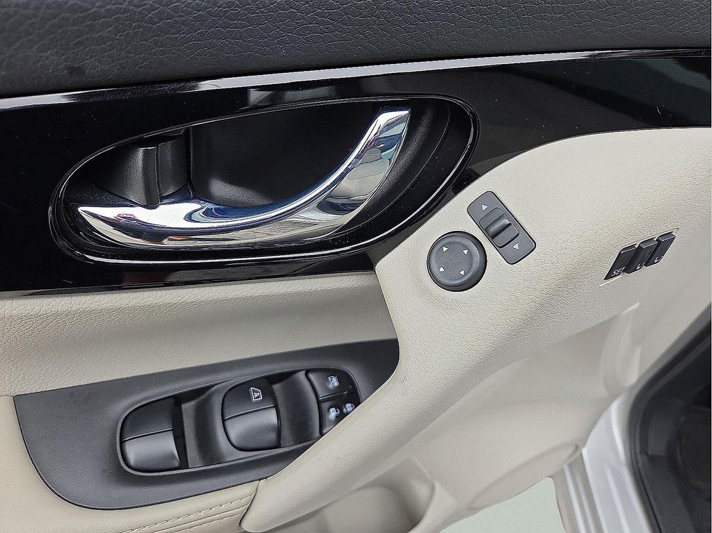 used 2022 Nissan Rogue Sport car, priced at $26,534