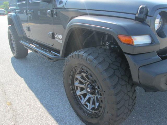 used 2020 Jeep Wrangler Unlimited car, priced at $28,957