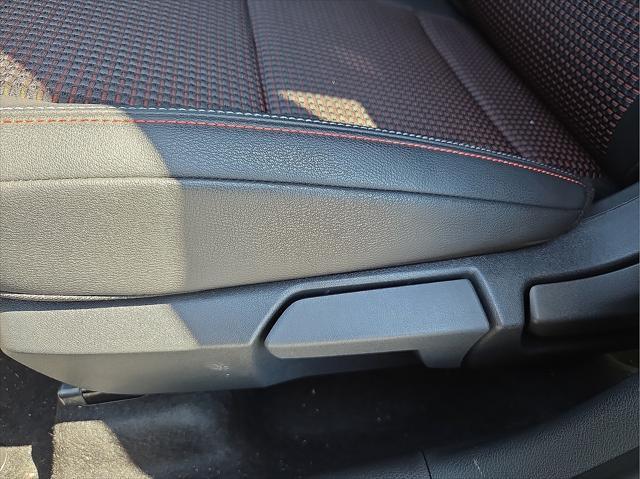 new 2025 Nissan Kicks car, priced at $29,442
