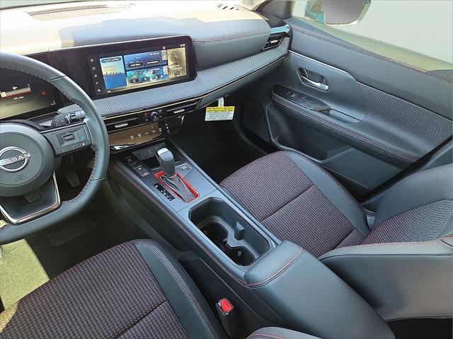 new 2025 Nissan Kicks car, priced at $29,442