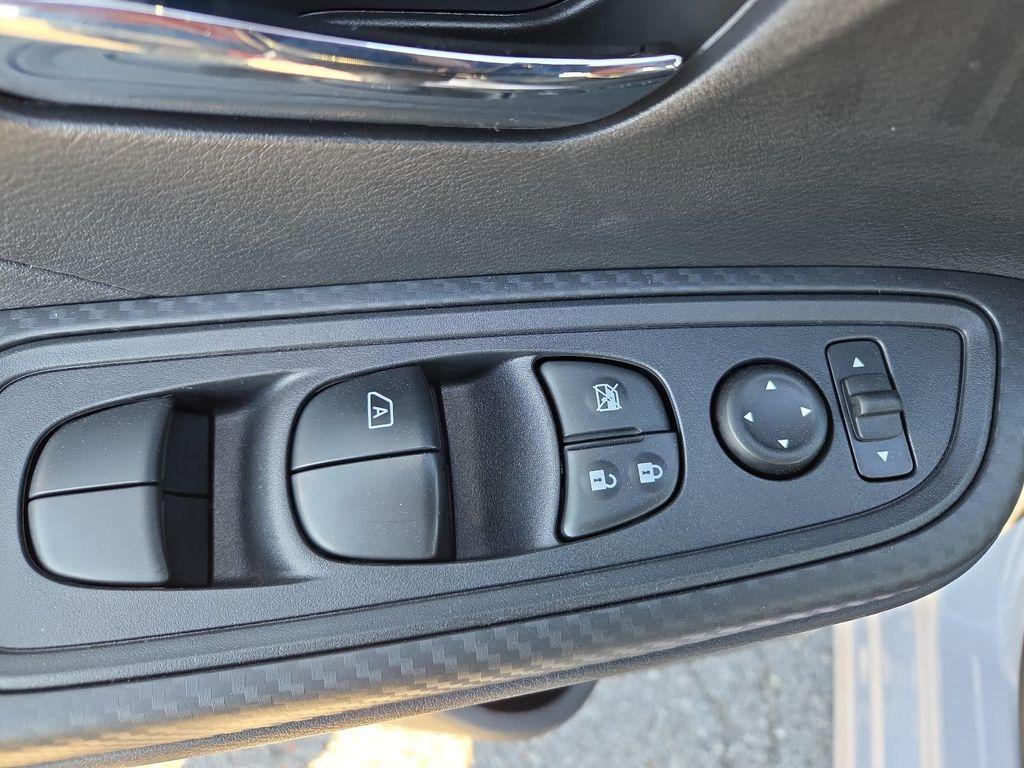 new 2025 Nissan Versa car, priced at $22,390