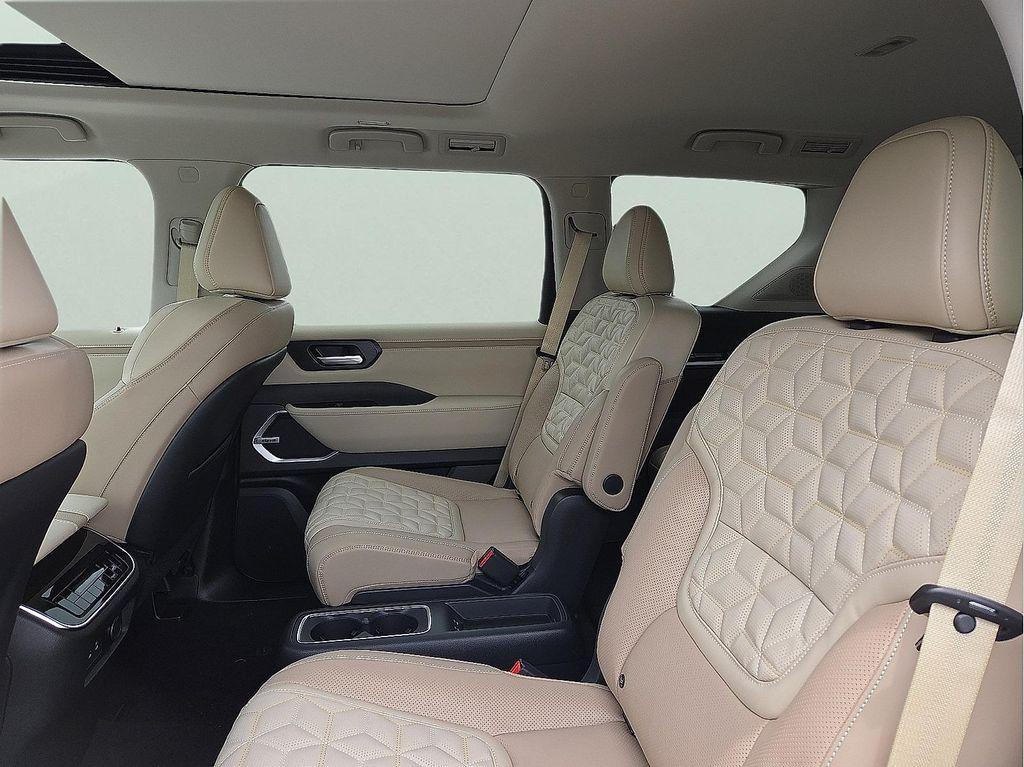 new 2025 Nissan Armada car, priced at $77,660