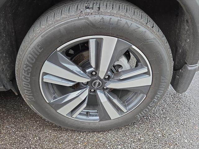 used 2023 Nissan Rogue car, priced at $32,899