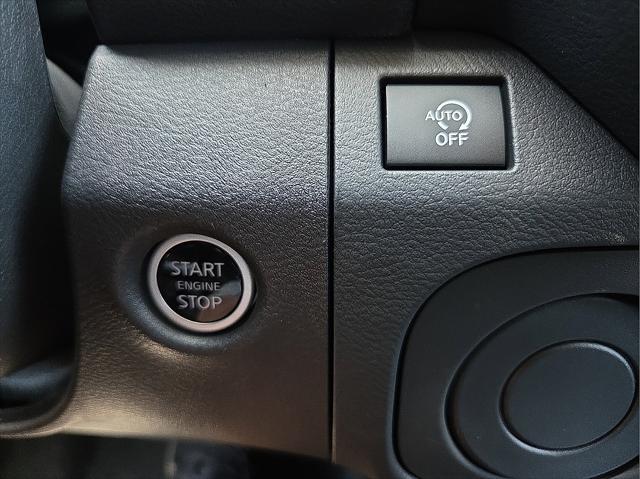 new 2025 Nissan Frontier car, priced at $34,402