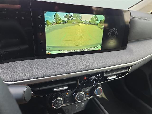 new 2025 Nissan Kicks car, priced at $26,360