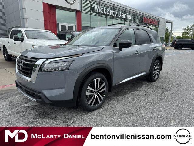 new 2025 Nissan Pathfinder car, priced at $55,035