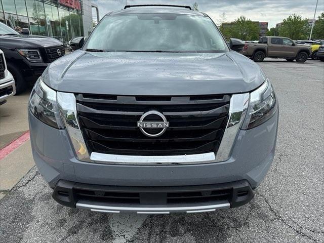 new 2025 Nissan Pathfinder car, priced at $48,132