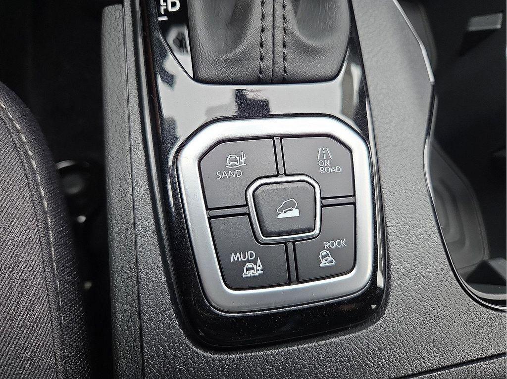 new 2026 Nissan Frontier car, priced at $42,285