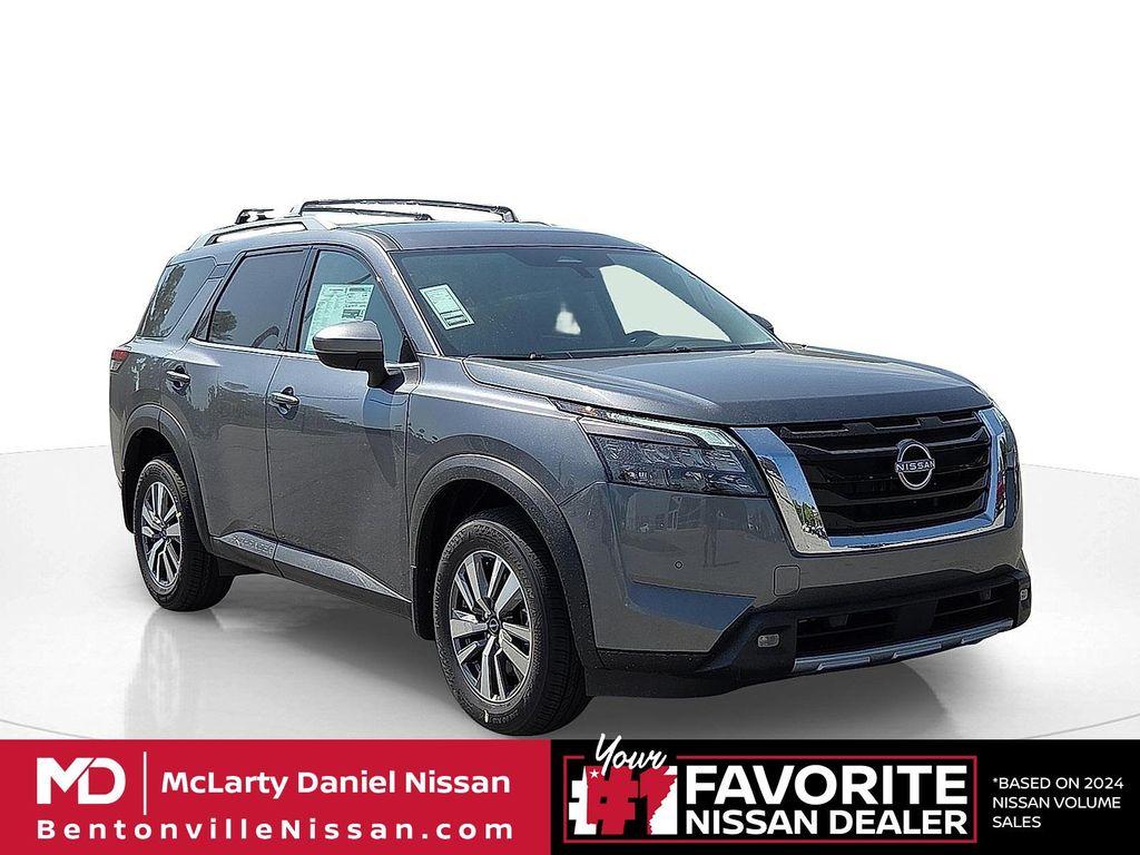 new 2025 Nissan Pathfinder car, priced at $36,974