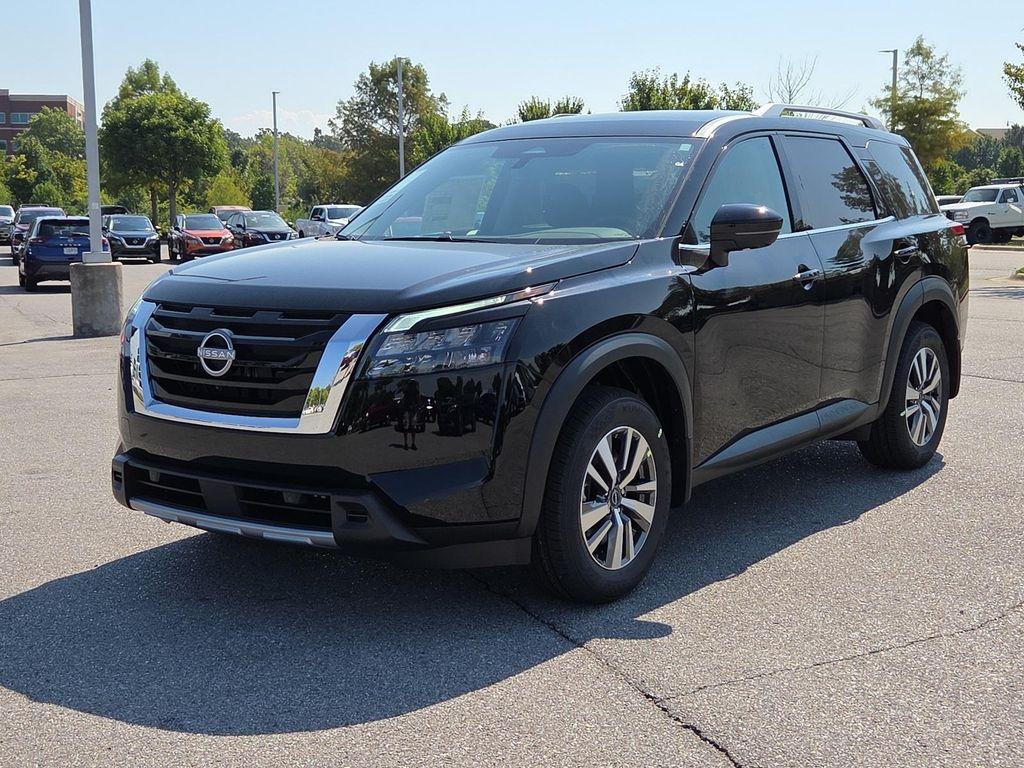 new 2025 Nissan Pathfinder car, priced at $43,255