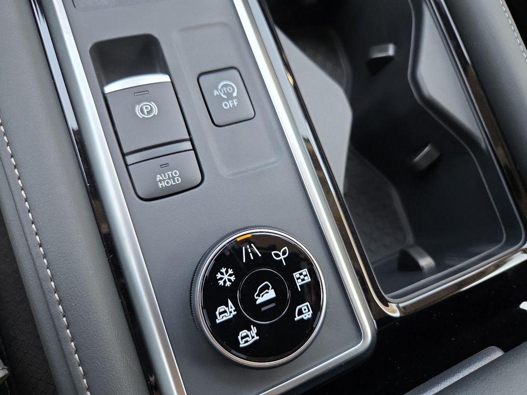 new 2025 Nissan Pathfinder car, priced at $43,255
