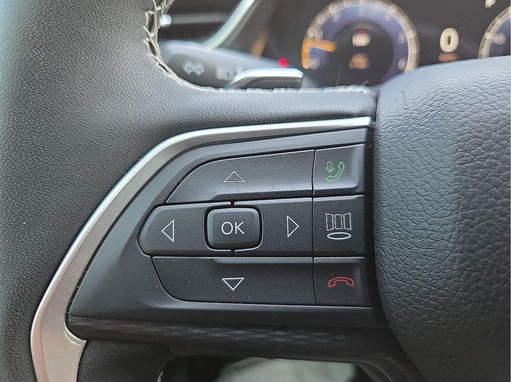 used 2025 Jeep Grand Cherokee L car, priced at $41,217