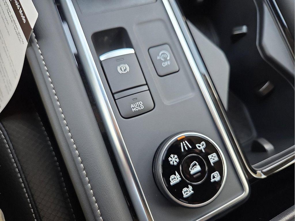 new 2025 Nissan Pathfinder car, priced at $43,475